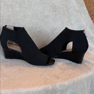 Adrienne Vittadini Black Peep-Toe Wedges